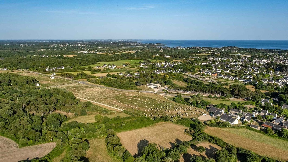 Frankreich, Bretagne, Alignements du Ménec, die Steinreihen bei Carnac © André Polkowski – Atout France